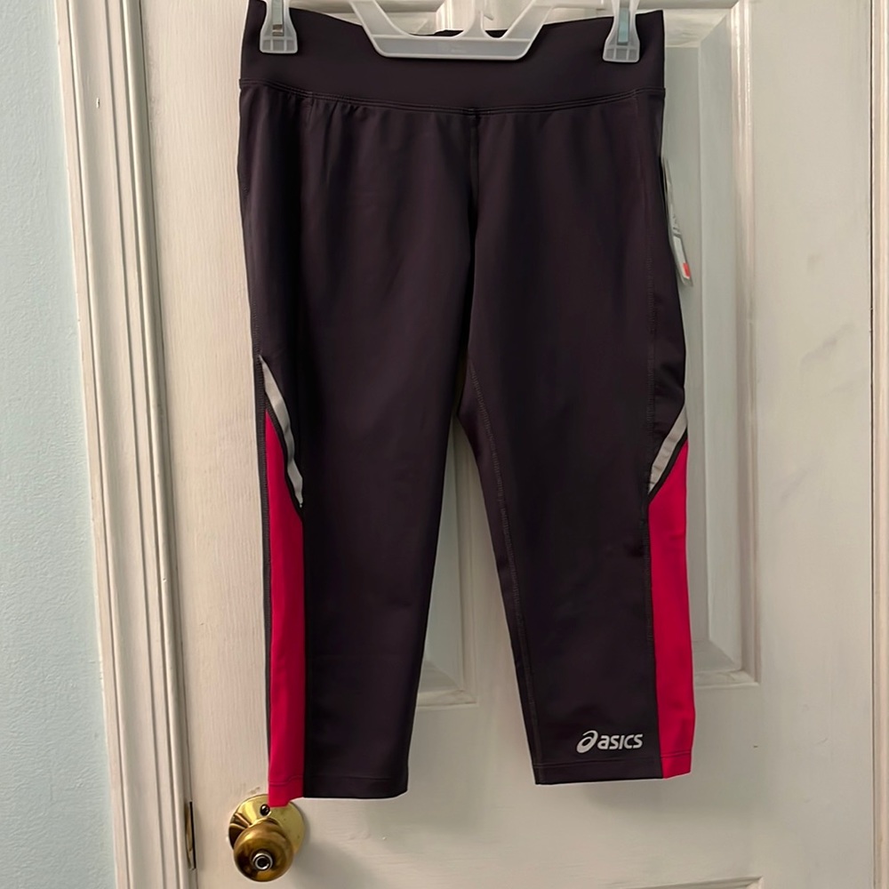 Brand new ASICS workout capris. Size S.